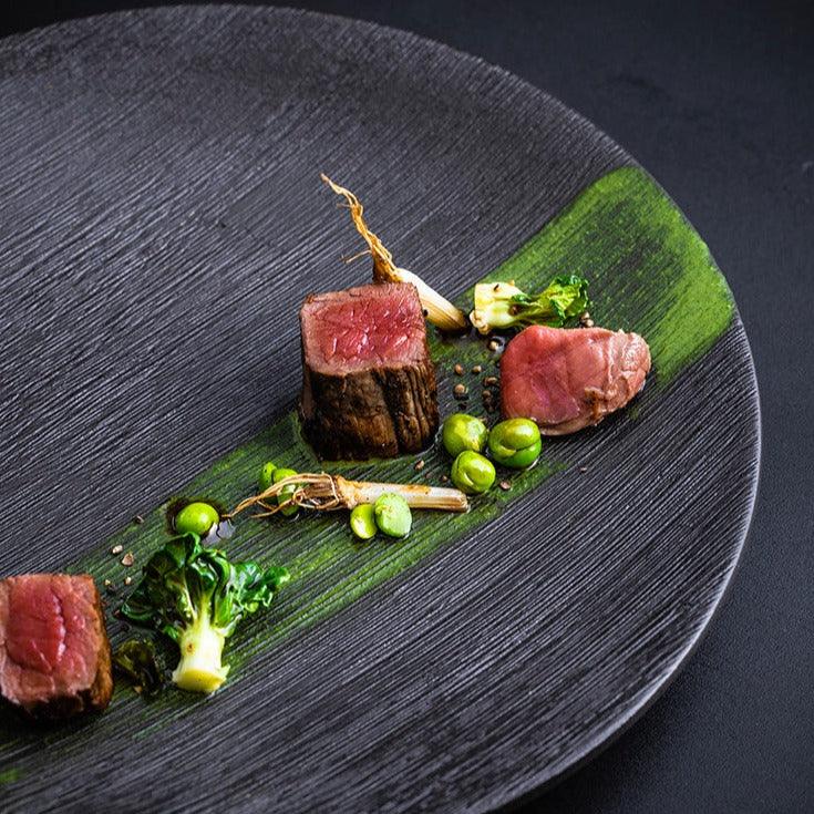 Nordic Essence: Bonn 28cm Steak Plate for Gourmet Meals - FlaxLin Eco Textiles