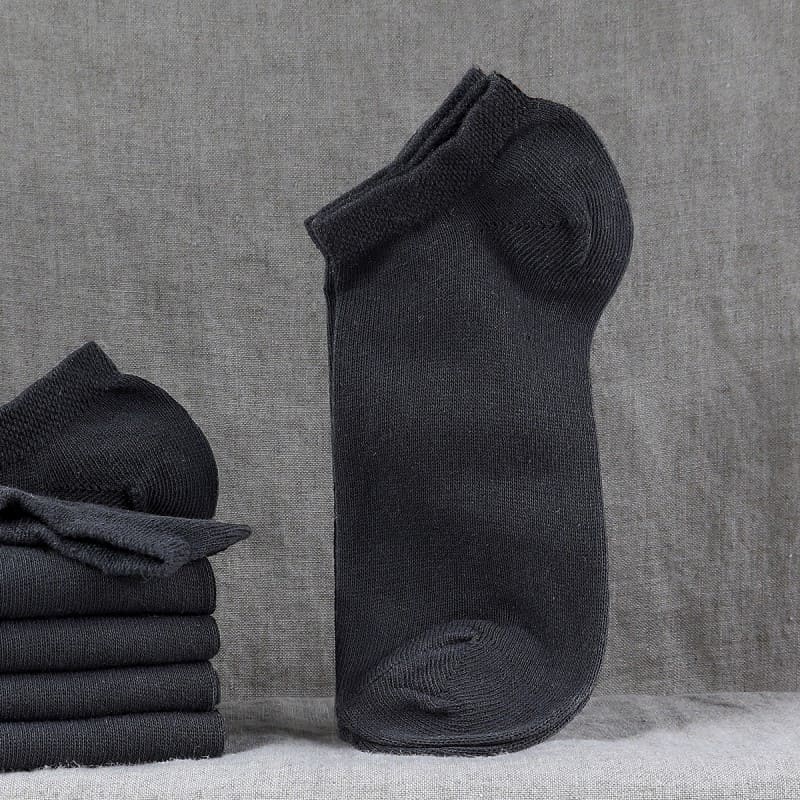 Black Linen Ankle Socks - Modern Style and Breathable Comfort